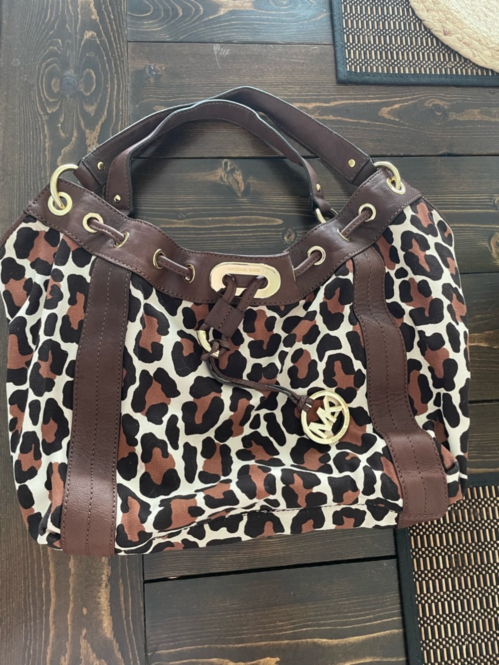 Michael Kors Brown Leopard Print Tote Bag/Purse with Gold Charm. Like new! (104)